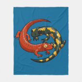 2つの笑顔カラフルのサンダース巻き込み漫画 フリースブランケット (正面)