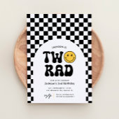 2つの素晴らしい市松模様にハッピー顔2nd誕生日 招待状