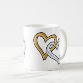 2つの絡み合わせたハート コーヒーマグカップ (正面右)