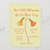 2つの花オレンジ色の花双生児シャワー 招待状 (正面/裏面)