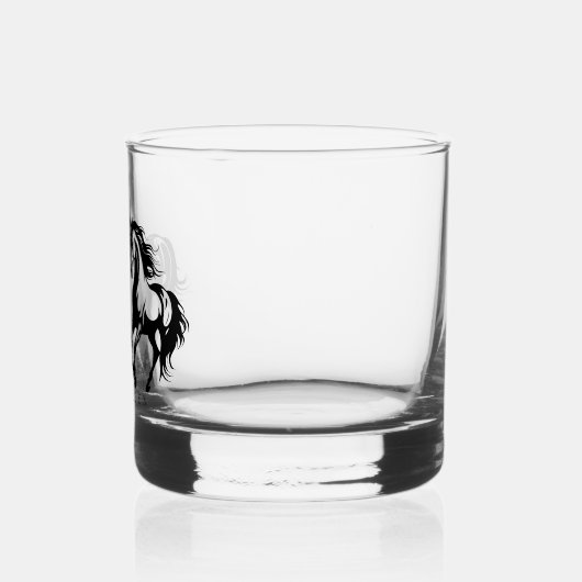 2つの馬の愛の白黒馬好きカップル ウイスキーグラス (左)