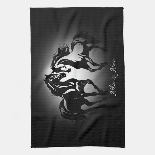 2つの馬の愛の白黒馬好きカップル キッチンタオル (縦)