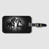 2つの馬の愛の白黒馬好きカップル ラゲッジタグ (正面横)