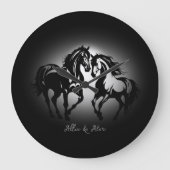 2つの馬の愛の白黒馬好きカップル ラージ壁時計 (正面)