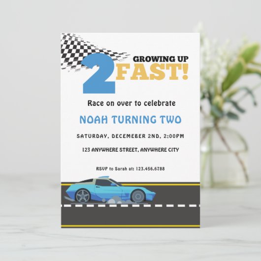 2つの高速ブルーレースカーの誕生日パーティーの成長 招待状 (スタンド正面)