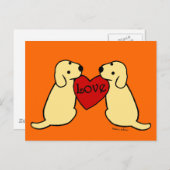 2つの黄色いラブラドールと愛の漫画 ポストカード (正面/裏面)