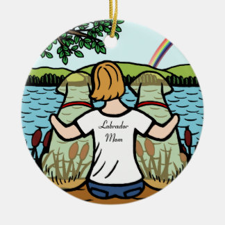 2つの黄色いラブラドールの天使およびお母さん2 セラミックオーナメント