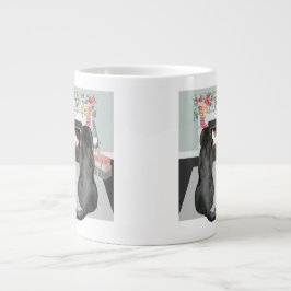 2つの黒いラブラドールドッグクリスマス暖炉のシーン ジャンボコーヒーマグカップ