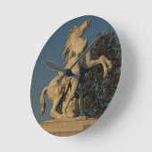 2つの「マーリーウマ」のオリジナルのレプリカ ラウンド壁時計 (傾斜)