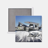 2つのE-2Cホーキーがフライバイを行う マグネット (正面/裏面)