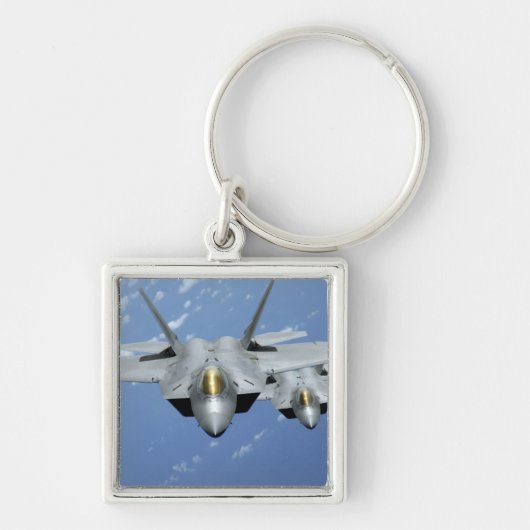 2つのF-22ラプターが太平洋海を飛ぶ2 キーホルダー (正面)
