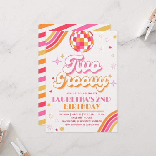 2つのGroovyパーティー誕生日招待状 招待状 (正面/裏面インサイチュ)