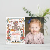 2つのGroovyレトロ女の子の写真2番目の誕生日 招待状 (スタンド正面)
