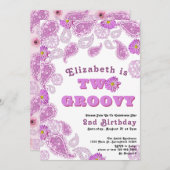 2つのGroovy 2番目の誕生日ピンクのペイズリーと花 招待状 (正面/裏面)