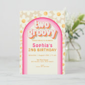 2つのGroovy Bohoデイジーレインボー2nd誕生日インビタット 招待状 (スタンド正面)