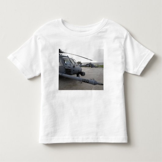 2つのHH-60G舗装ホークス トドラーTシャツ (正面)