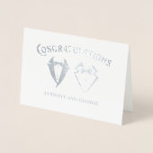 2つのTuxedo LGBTQ婚約おめでとう 箔カード (正面)