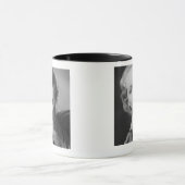 2つを提起している女性 マグカップ (中央)