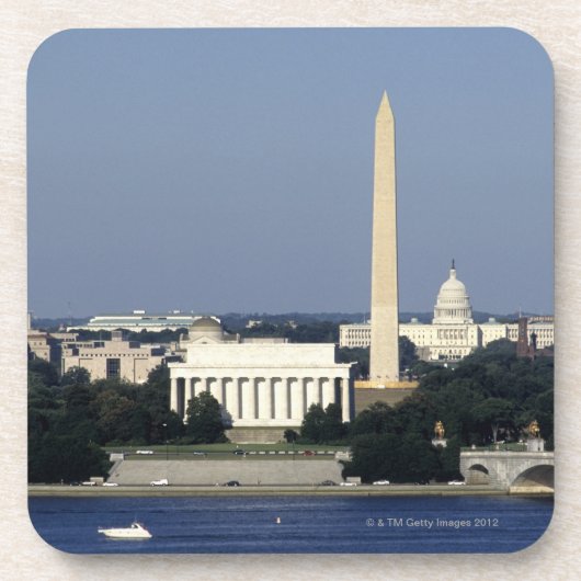 2つを造る米国の国会議事堂とのWashington D.C.のスカイライン コースター (正面)