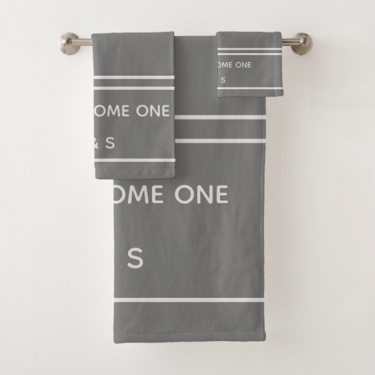 2つエレガントは1つの灰色と白のモノグラムになる バスタオルセット (インサイチュ)