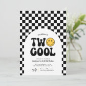 2つクールの市松模様に幸せ顔2nd誕生日 招待状 (スタンド正面)