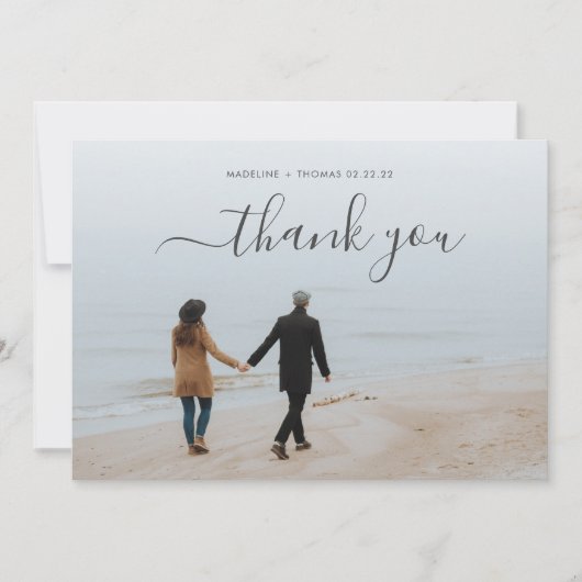 2つシンプルのミニマルフォトコラージュを使用した結婚 サンキューカード (正面)
