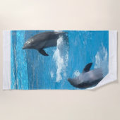 2イルカよくはしゃぐビーチタオル ビーチタオル (正面)