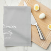 2カスタマイズ人の姓、年明るい灰色 キッチンタオル (四つ折り)