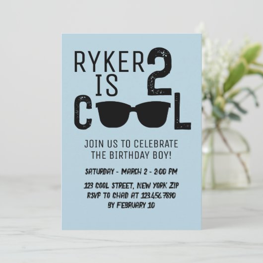 2クールレトロサングラスボーイ第2誕生日 招待状 (スタンド正面)