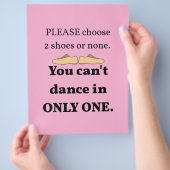 2シューズまたはノーライトピンク チラシ (手)