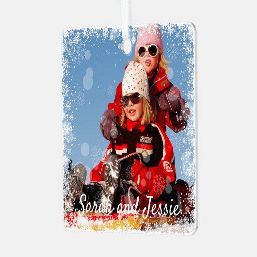 2スノーフレーク・オーバーレイ付き写真の名前または文字の追加 メタルオーナメント (正面左)