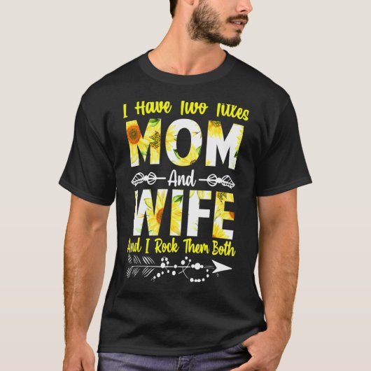 2タイトル母と妻最高の妻の母の日の日 Tシャツ (正面)
