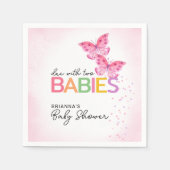 2ツイン女の子の赤ちゃんシャワーで蝶が期限 スタンダードカクテルナプキン (正面)