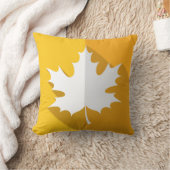 2トーンのメープル葉型 クッション (ブランケット)
