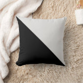 2トーン対角ライトグレーと黒 クッション (ブランケット)