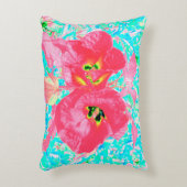2バラ色の赤いサンゴ梅熱狂するハイビスカスオンアクア アクセントクッション (正面(垂直))