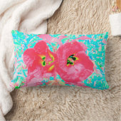 2バラ色の赤いサンゴ梅熱狂するハイビスカスオンアクア ランバークッション (ブランケット)