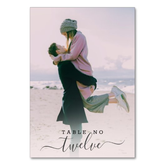 2パーソナライズされた人の写真の手がレタ結婚ード テーブルナンバー (正面)