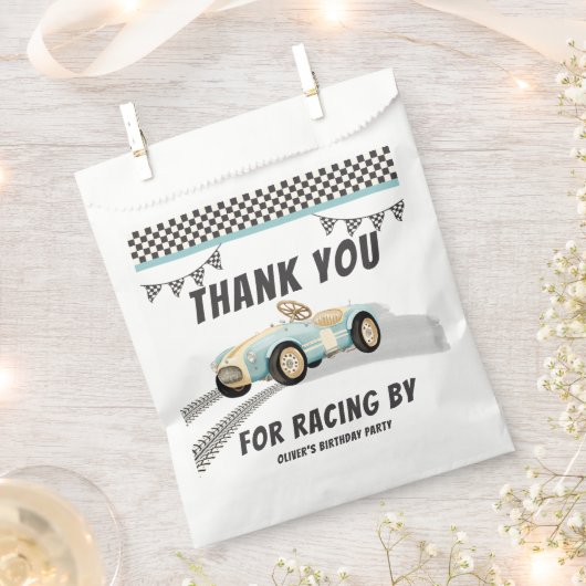 2ファストレースカーボーイ2nd誕生日パーティー フェイバーバッグ (クリップ留めされた状態)