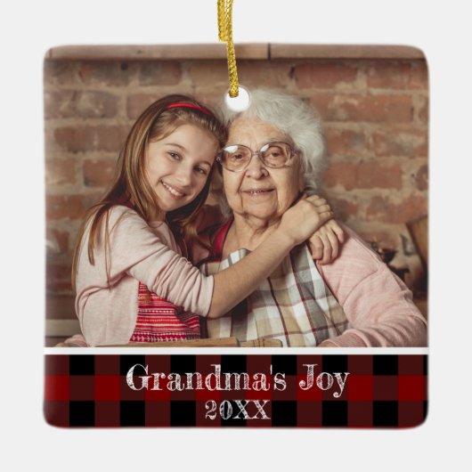 2フォトおばあちゃんのジョイレッドバッファロープレイド セラミックオーナメント (正面)
