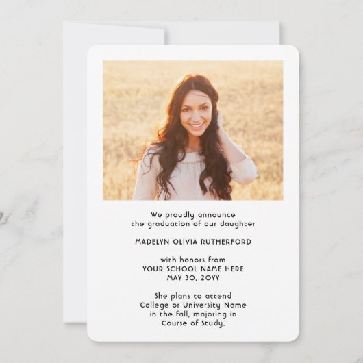 2フォトクラス年シンプル間の白黒の卒業 案内状 (裏面)