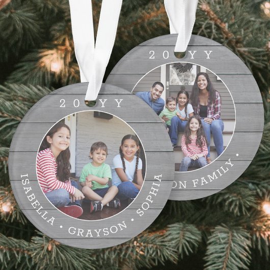 2フォトシンプルタイポグラフィ年グレイフェイクウッド オーナメント