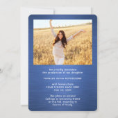 2フォトブラシ付き青と白のスクリプト卒業 案内状 (裏面)