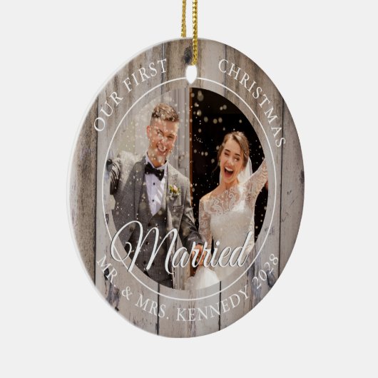 2フォト初めてのクリスマス結婚したウッド セラミックオーナメント (右)