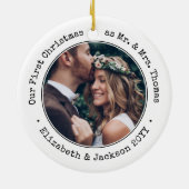 2フォト新婚初めてのクリスマス白黒 セラミックオーナメント (裏面)