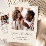 2ミニマル-Photo Beige日付を保存 案内ポストカード<br><div class="desc">このシンプルは、ミニマルなSave the Dateポストカードは、黒い手書きスクリプトでエレガント「Save the Date」という単語の上の四角い写真を備え後を追て、ベージュ色の背景には、カップルの名前、の日付と都市のsans serifフォントで結婚す。2つ目の横向き写真と詳細なメッセージを追加し、裏面に関する追加情報と差出人住所。</div>