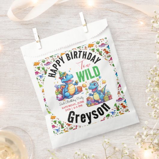 2ワイルドディノパーティー少年の恐竜2番目の誕生日 フェイバーバッグ (クリップ留めされた状態)