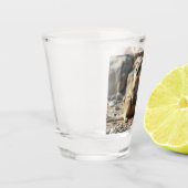 2人のオーストラリア人のロッツネストがイランドクカースだ。 ショットグラス (左)