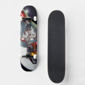 2人のジェミニ宇宙船を飛んで切断する。 スケートボード (正面)