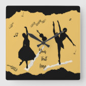 2人のバレエダンサーとゴールデンベージュカラーの音楽 スクエア壁時計 (正面)